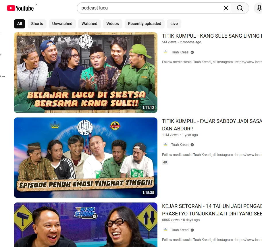 Hasil pencarian YouTube dengan filter Creative Commons aktif untuk kata kunci podcast lucu, menampilkan deretan video podcast komedi berlisensi CC