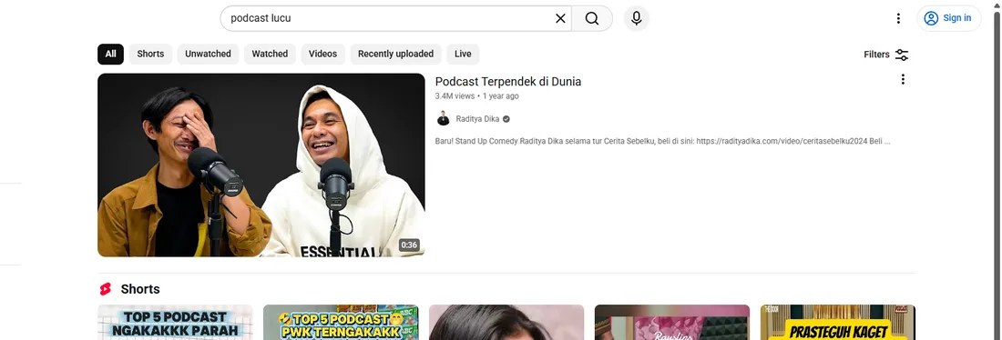Rak Shorts di hasil pencarian YouTube untuk satu topik, penuh klip podcast dengan ratusan ribu sampai jutaan views